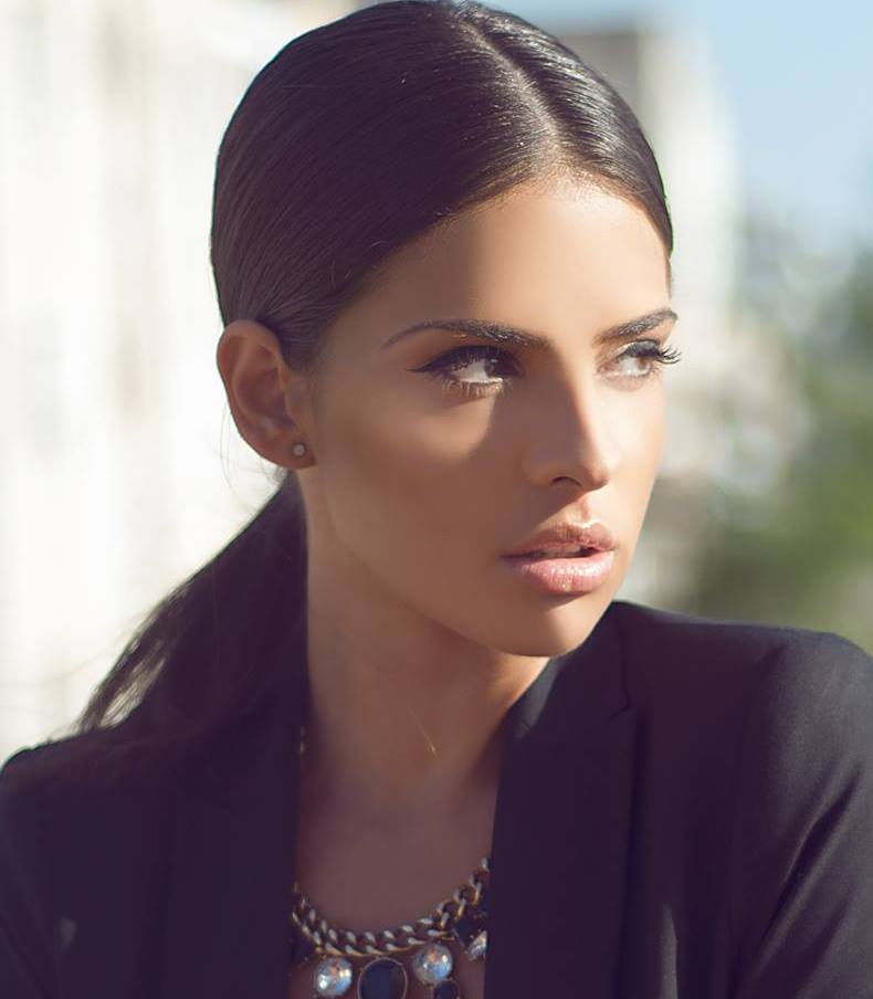 Mellina poza oficiala